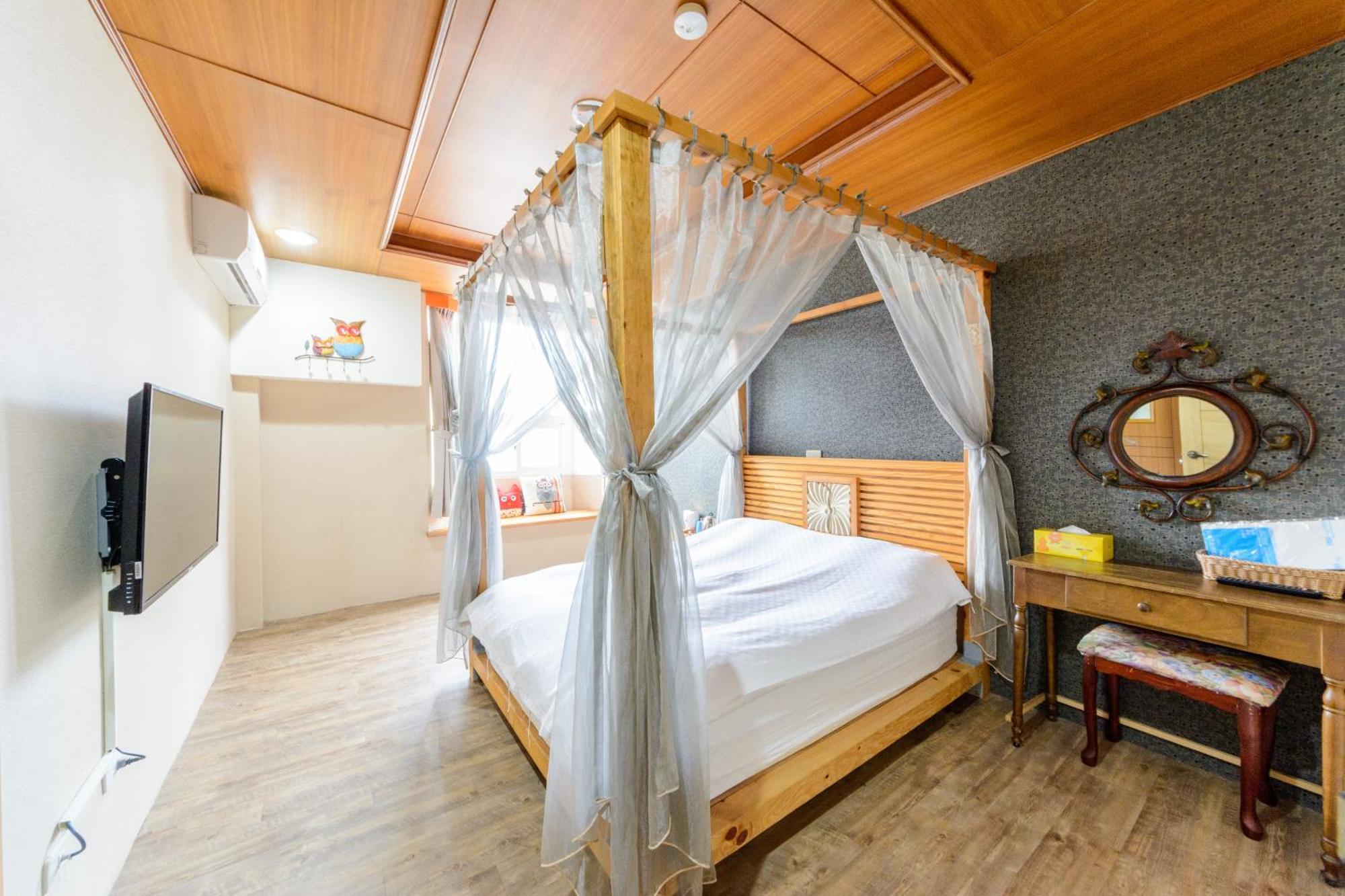 화롄 아울 캐슬 비앤비 B&B 객실 사진