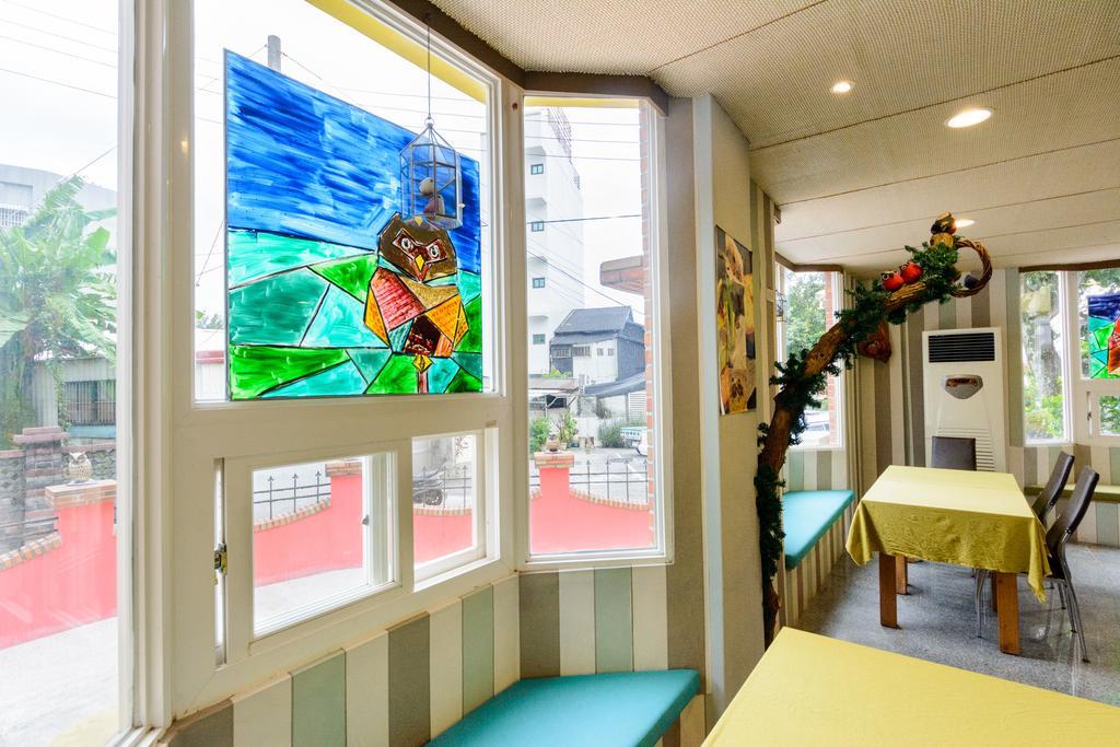 화롄 아울 캐슬 비앤비 B&B 외부 사진