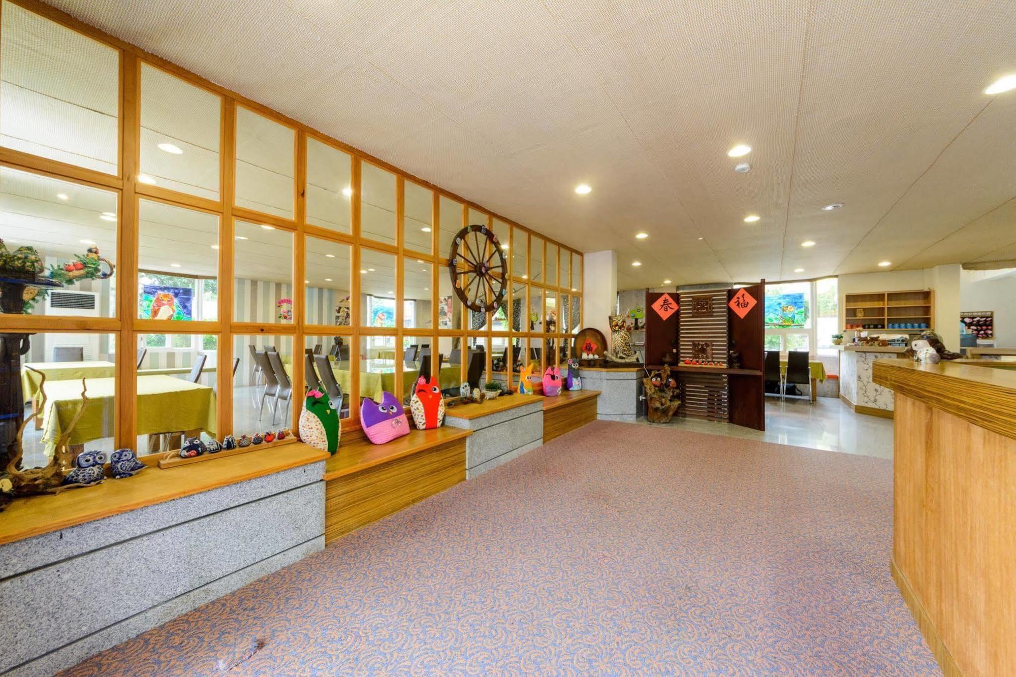 화롄 아울 캐슬 비앤비 B&B 외부 사진